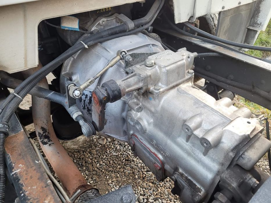 Cutie viteze Nissan Atleon Cabstar