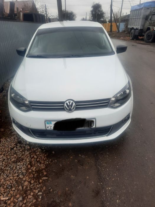 Продам Volkswagen Polo 2013