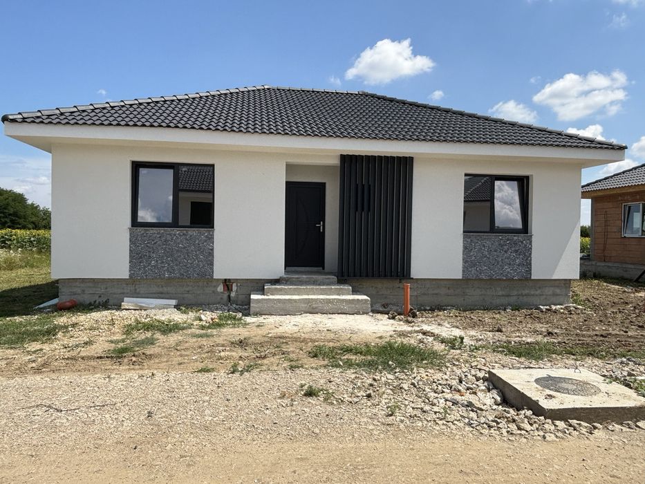 Vand Casa Martinesti
