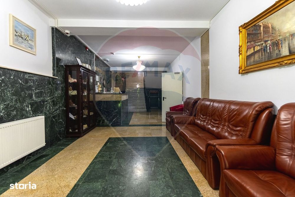 Hotel / Pensiune cu 30 camere de vanzare| Sala Evenimente| BRASOV