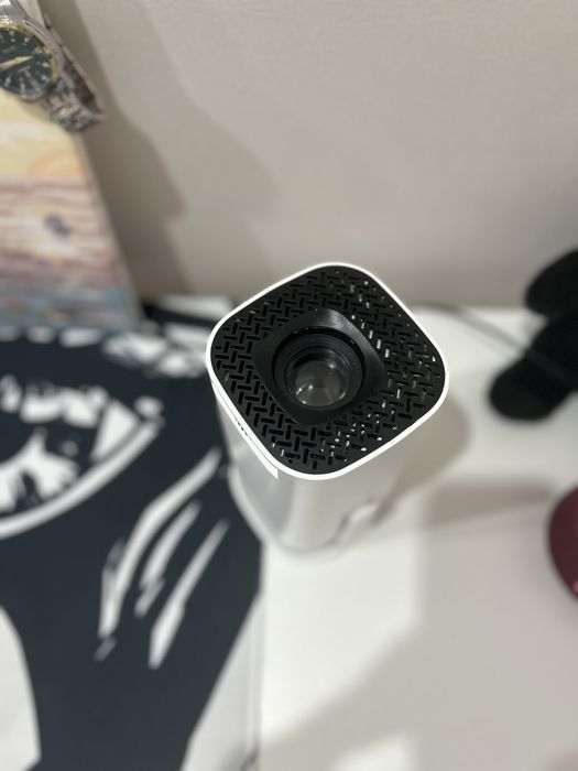 продам проектор новый