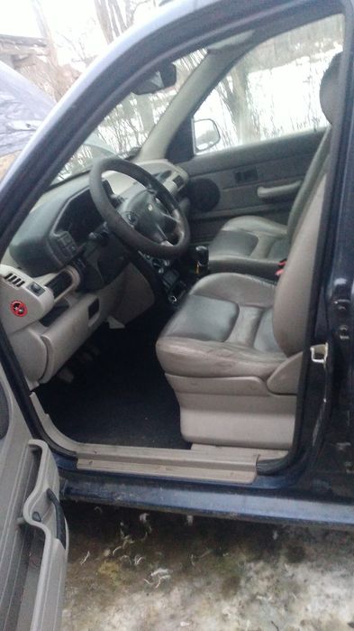 Land rover ferarul de vânzare în treaga sau la pese