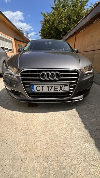 Vând Audi A3 sedan