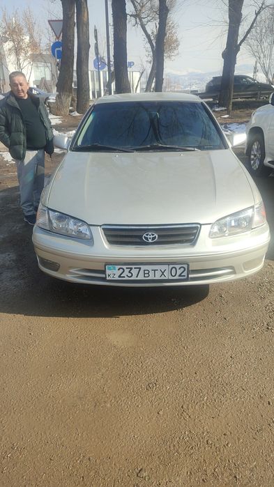 Продаются Камри 25