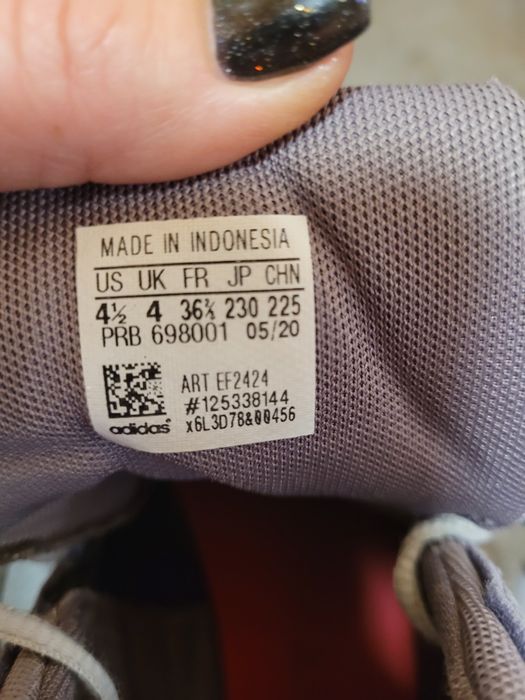 Детски маратонки.