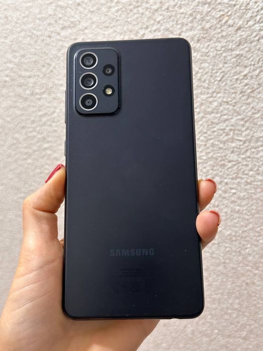Продавам Samsung Galaxy A52s 5G - в отлично състояние