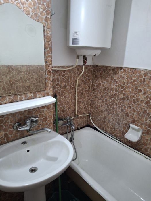 Inchiriez garsoniera