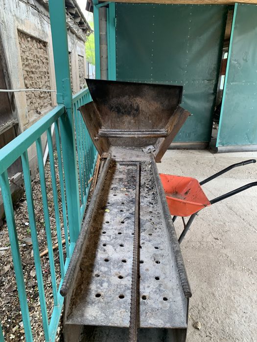 Продается мангал большой