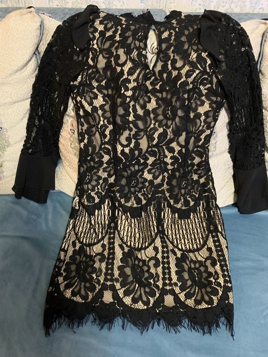 Красивое новое платье 44 размера