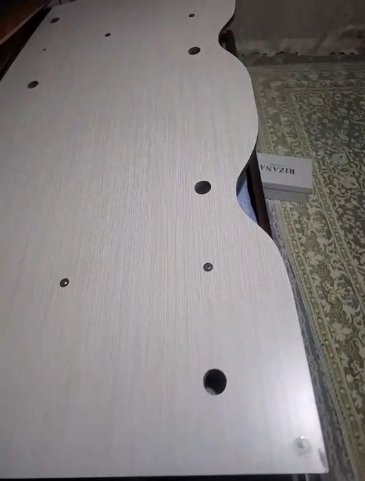 продается двухспальная кровать