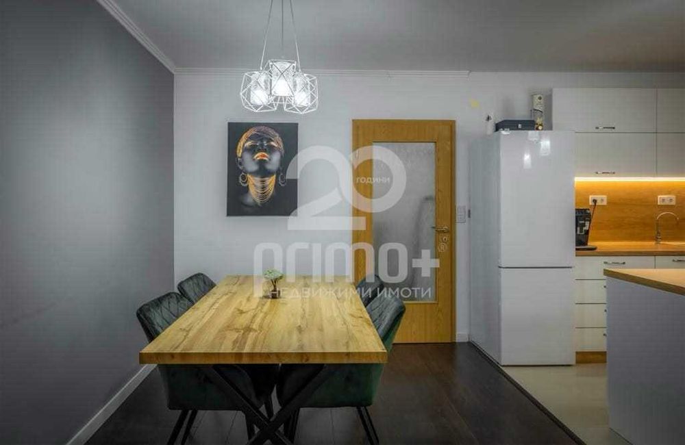 Продава се Тристаен апартамент в Велико Търново, Бузлуджа - 92 кв.м за 1903 €/кв.м - Снимка #3