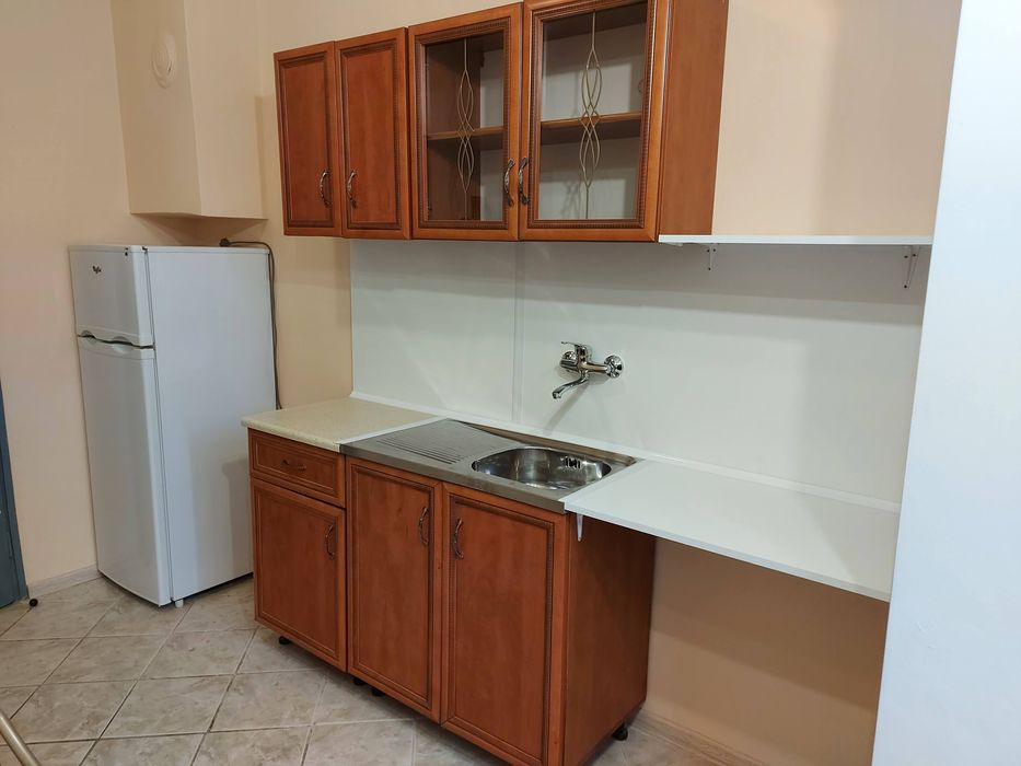 Дава се под наем Двустаен апартамент в Ловеч, Център - 70 кв.м за 250 € - Снимка #7