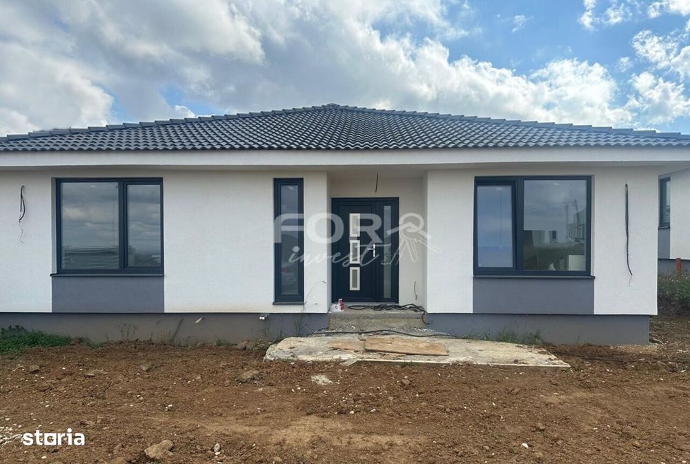 Casa moderna 4 camere, de vanzare in Paleu Bihor