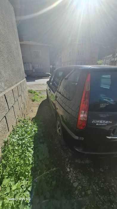 Строен С8 2005година