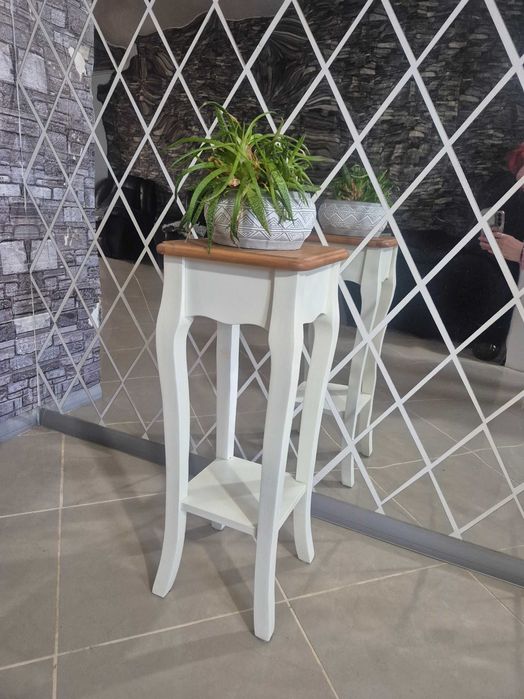 Masuta suport ghiveci flori lemn masiv