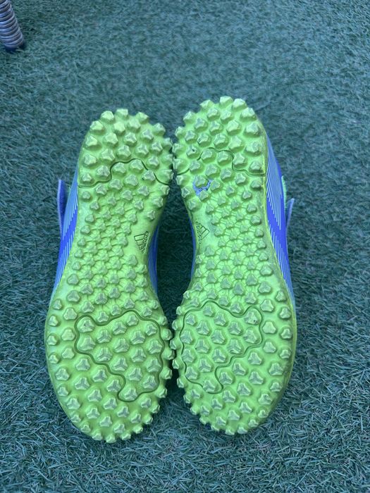 Детцки футболни стоножки adidas