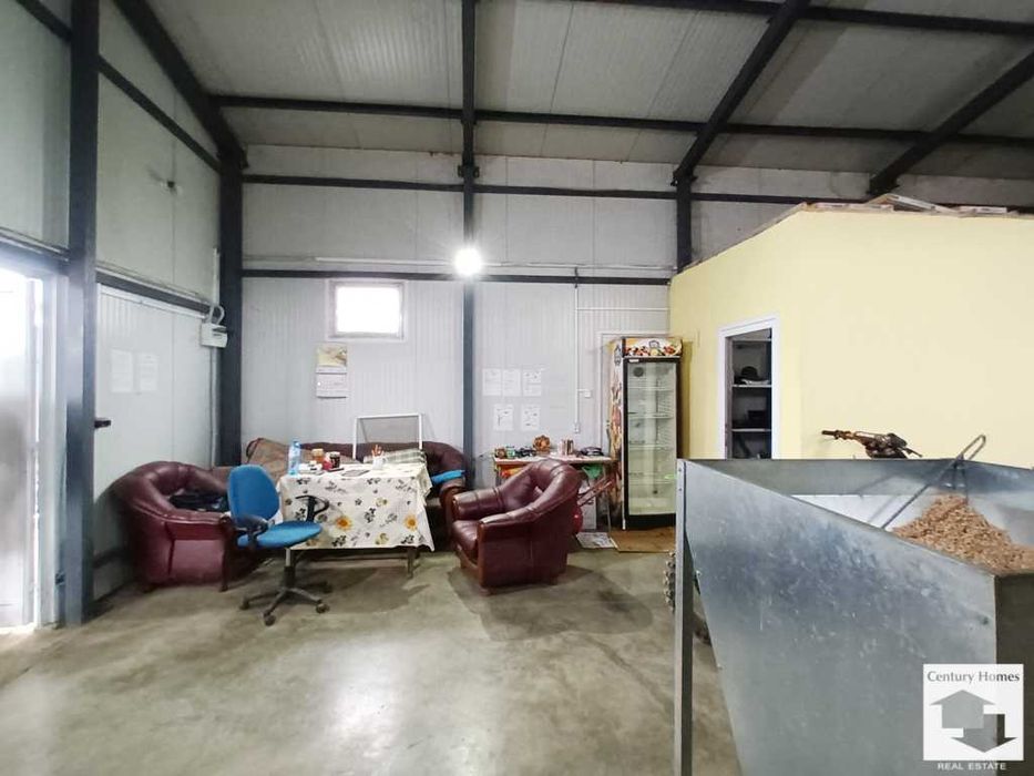 Продава се Промишлена сграда в Златарица - 100 кв.м за 970 €/кв.м - Снимка #2