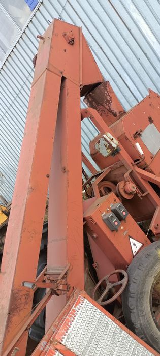 Продам зерномет Зм 60