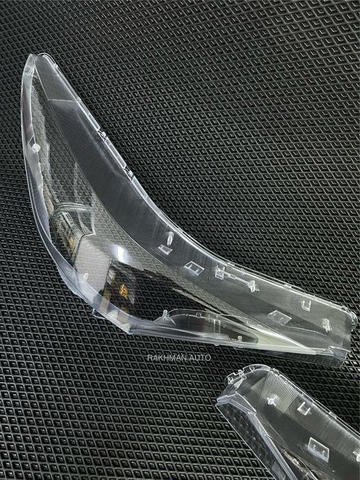 Стекло Фар Hyundai Elantra