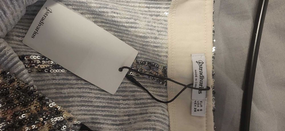 rochie noua Stradivarius. rochie de sărbătoare