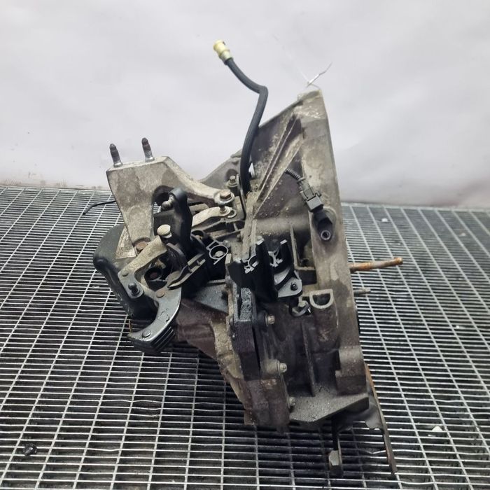 Cutie de viteze manuala Dacia Dacia Logan II MCV 1.5 dCi 2013 - 2016 90CP Manuala 5 ...