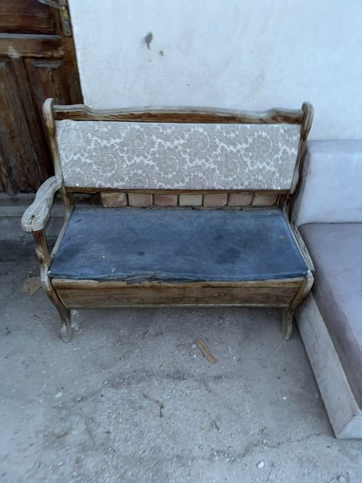 Стол для сидения