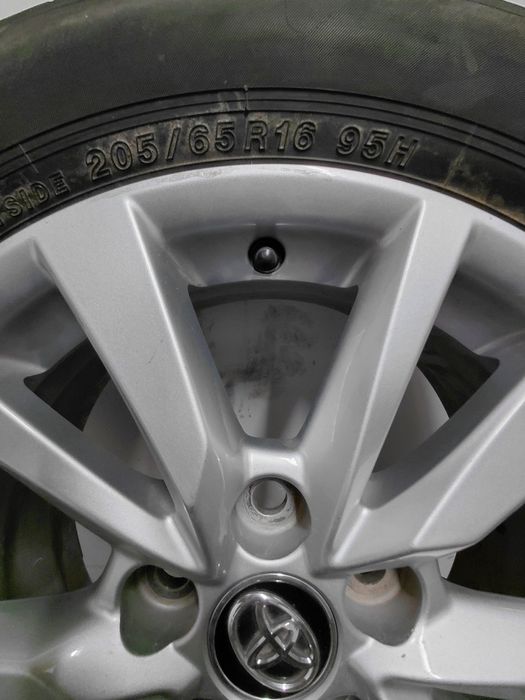 Шины от camry 70 бу