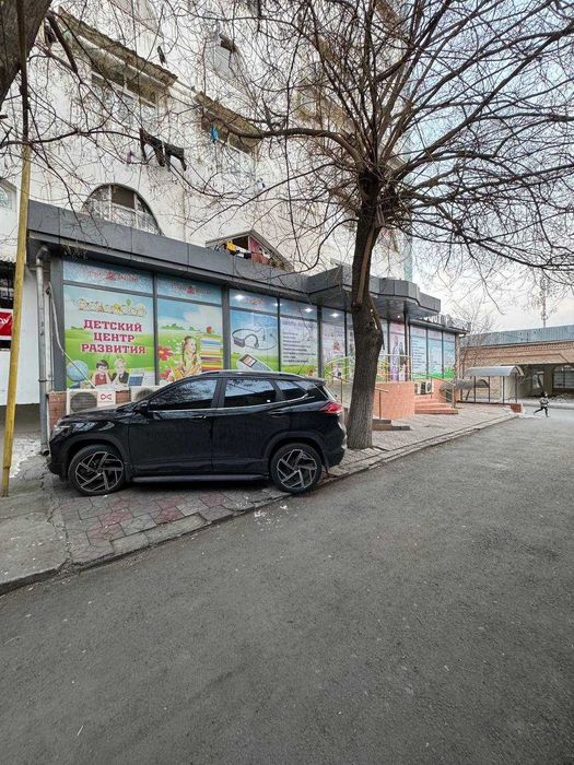 Продается Нежилой помещения  Ахмад Дониш 
1- Линия вдоль дороги 300м2