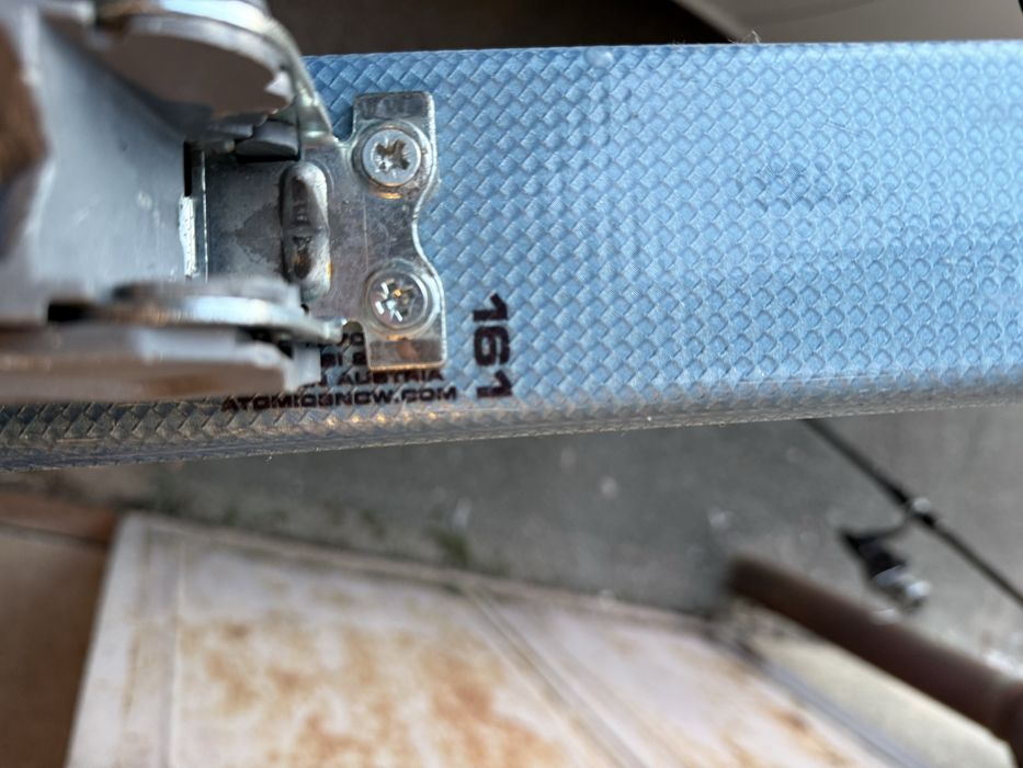 Vand Schiuri de tura Atomic Outbreaker