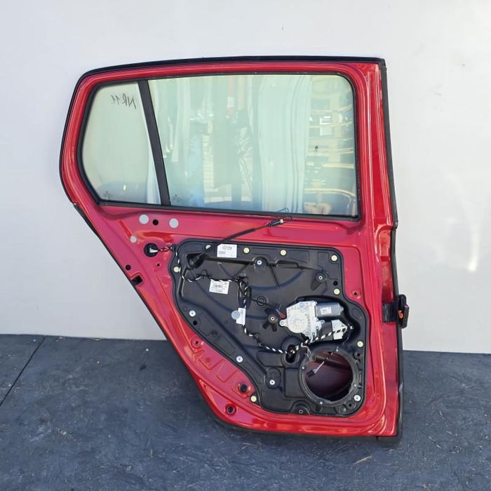 Usa portiera spate stanga Volkswagen Golf 6