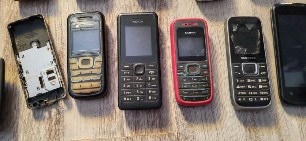 Lot telefoane mobile