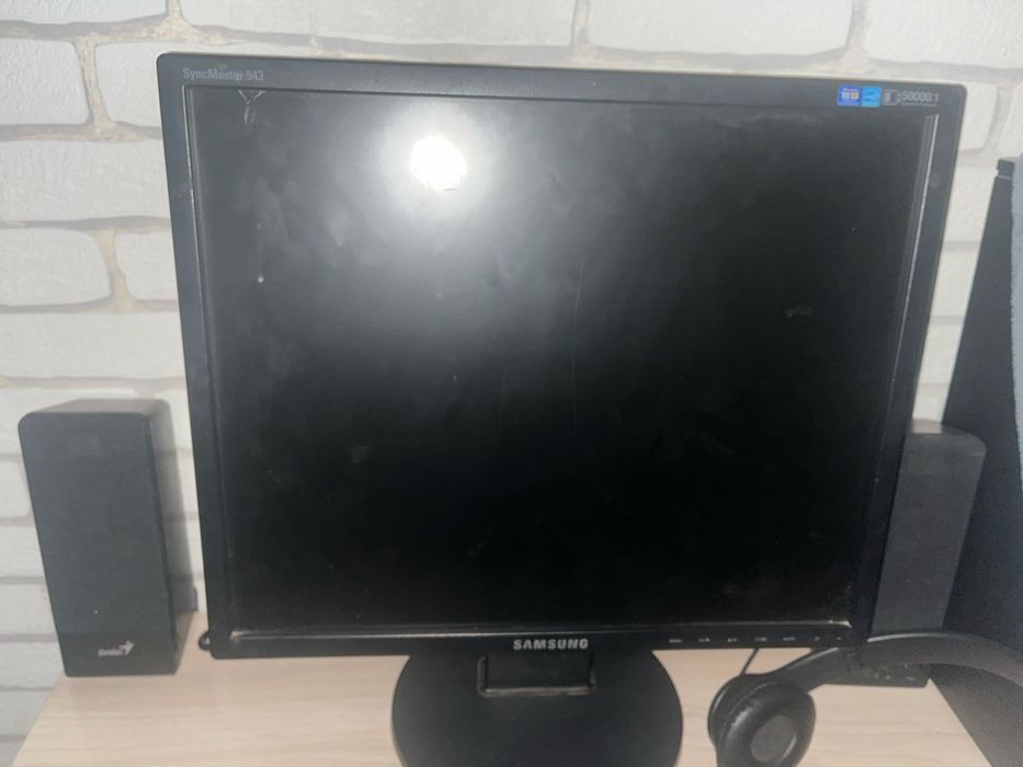Монитор для комп