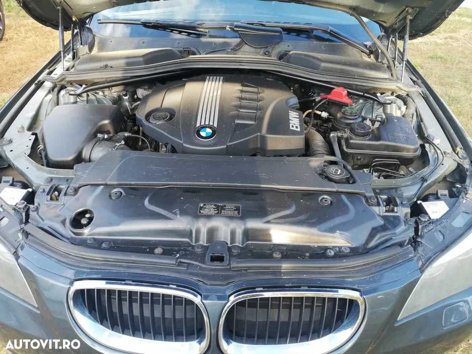 BMW Seria 5 520d, E61, facelift