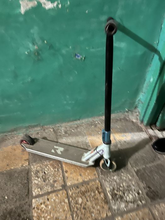 Самокат трюковой