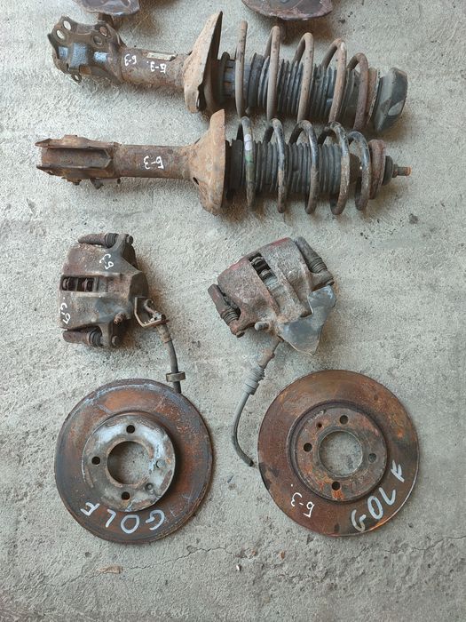 Пассат Б3  б4  б5 запчасти