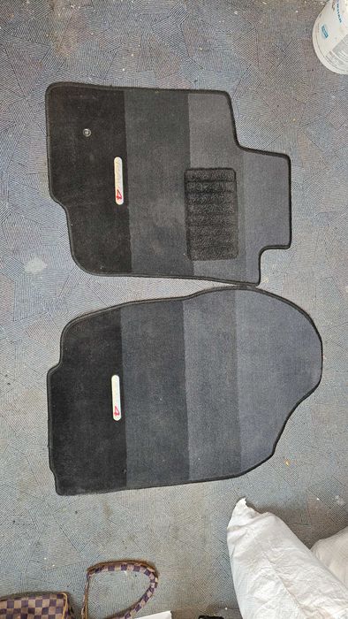 Автоковрик Toyota Raf4