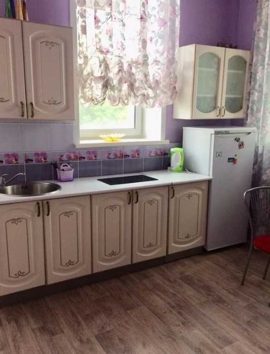 Дава се под наем Двустаен апартамент в Пловдив, Център - 60 кв.м за 255 € - Снимка #2