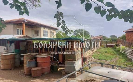 Къща в с. Патреш