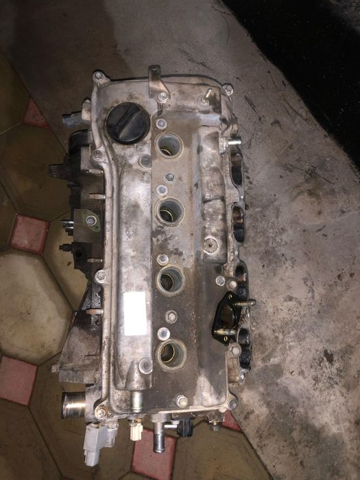 Тойота авенсис 2004ж. Объем 2.