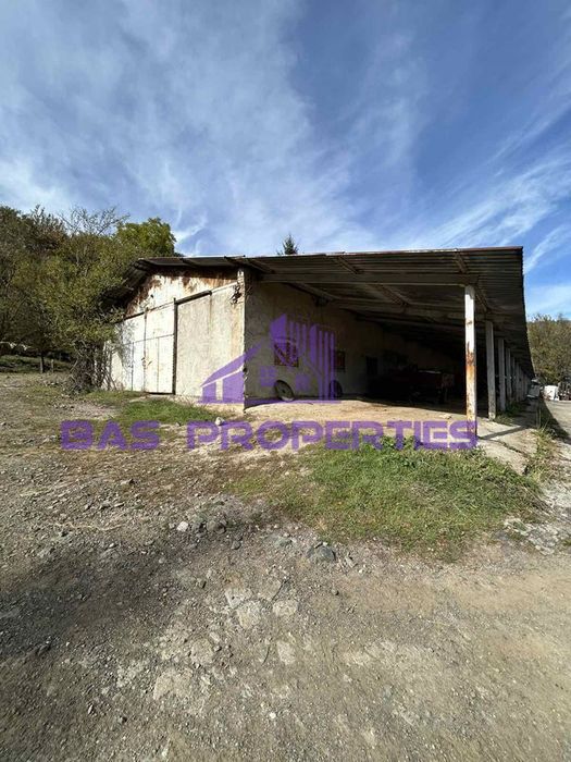 Продава се Промишлена сграда в с. Железница, Област София-град - 268 кв.м за 747 €/кв.м - Снимка #2