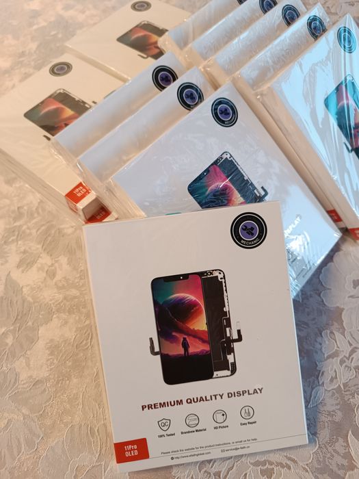 iPhone 11 pro нови дисплеи