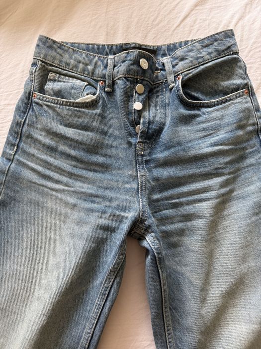 Дънки с висока талия Zara