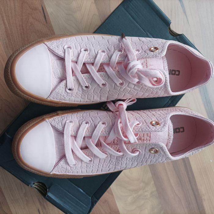 Converse ест.кожа нови кецове N39.5