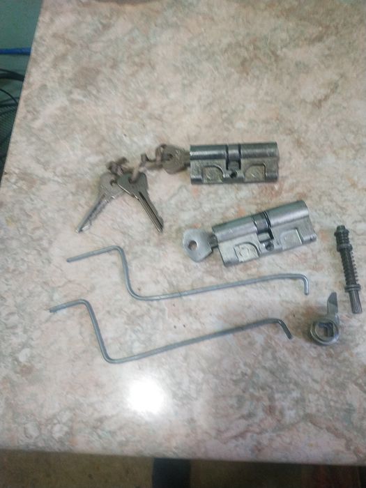 Вскрытие замков по г. Чирчику.