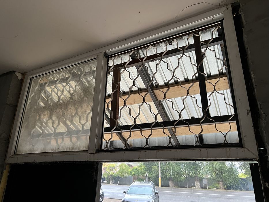 Продается пластиковое окно