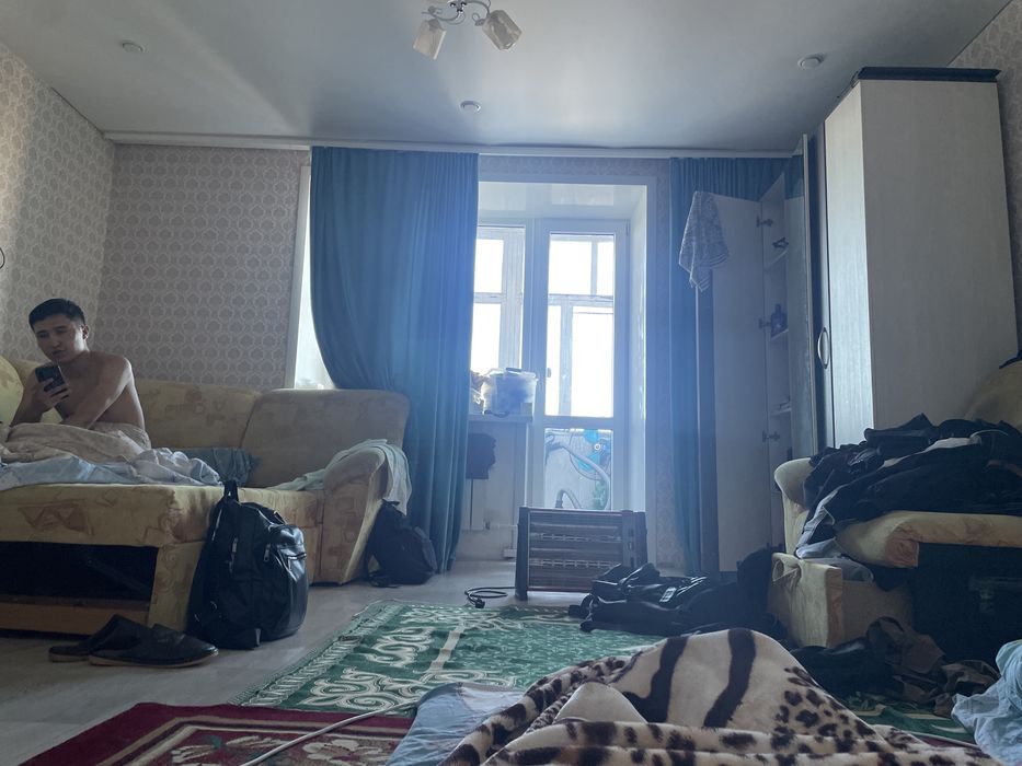 Берем парня на подселения