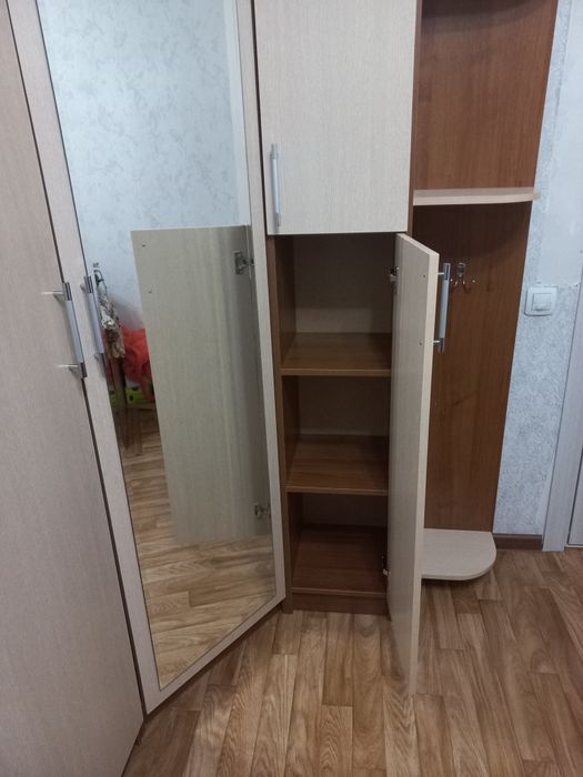 Шкаф отдам даром