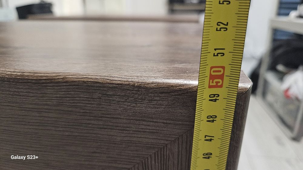 Два броя нощни шкафчета с чекмедже и LED