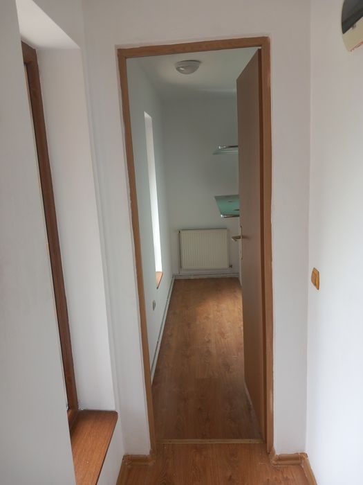 Dau in inchirie de casa spațiu pentru firma