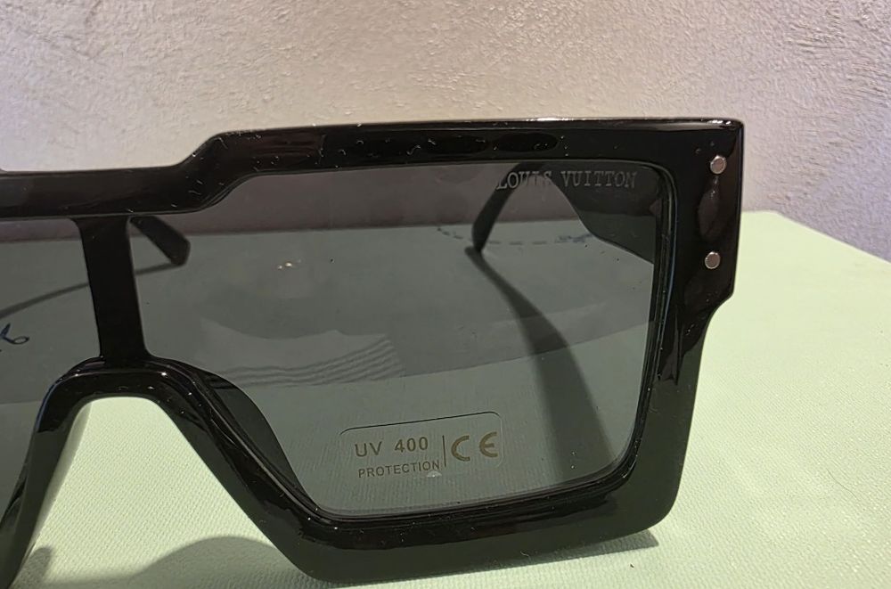 Ochelari De Soare Louis Vuitton Negri Unisex